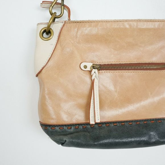 the Sak Leather Shoulder Bag - Picture 3 of 7